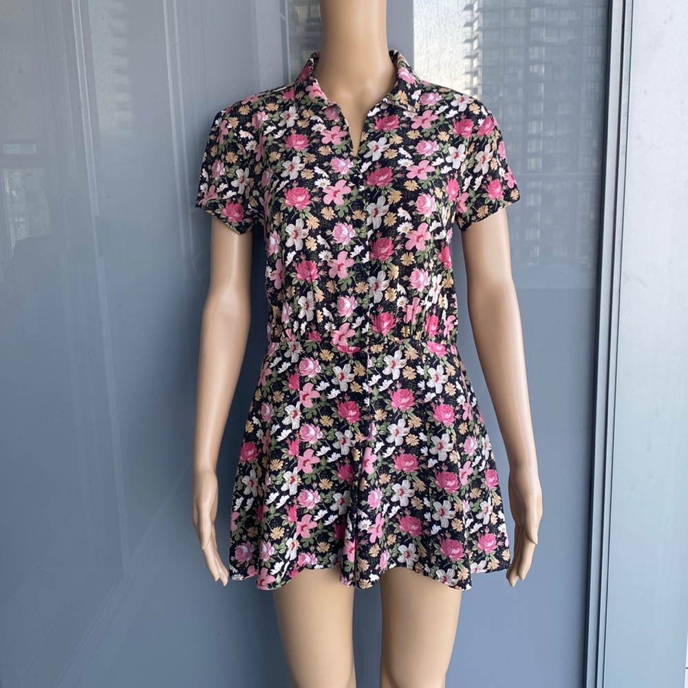 Vintage Floral Romper - Picture 2 of 14